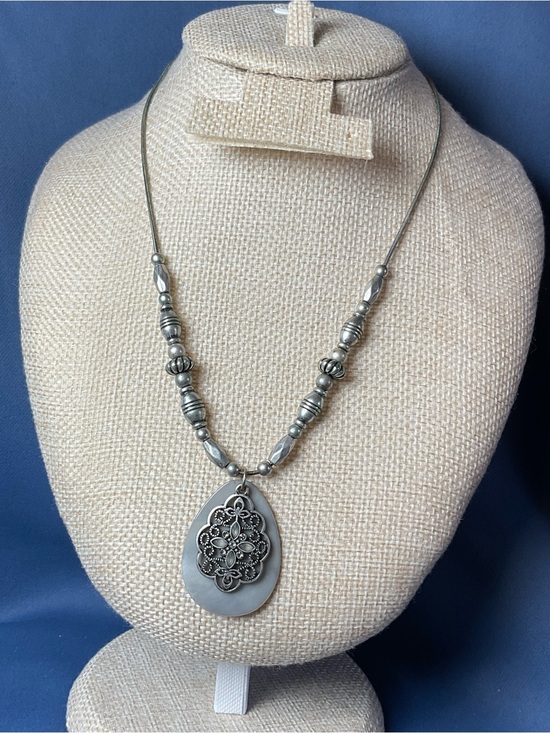 Lia Sophia Jewelry - Lia Sophia Silver-Tone Filigree Teardrop Necklace Silver Tone Pendant – Gray